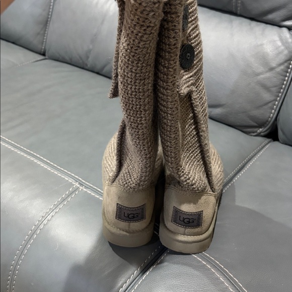 UGG Classic Cardy Knit Button Boots - - Picture 3 of 5